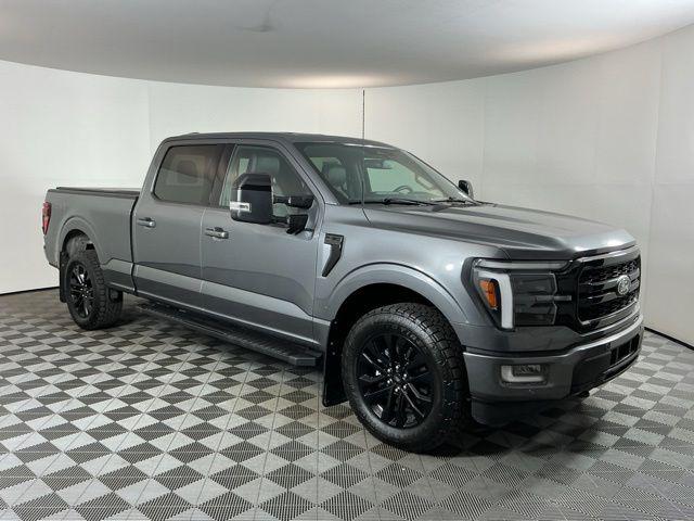 2024 FORD F-150 LARIAT photo 3