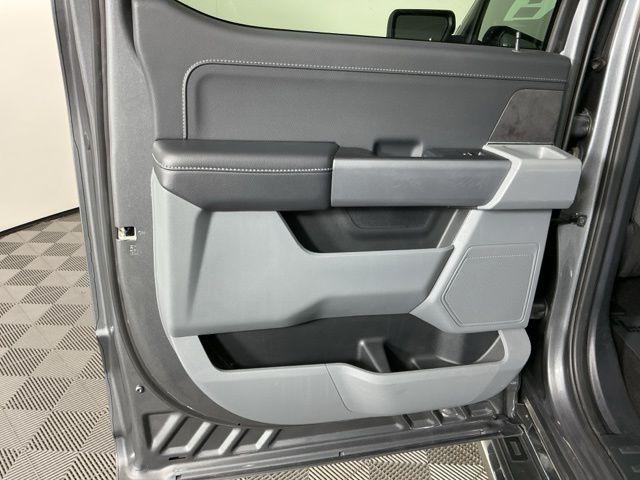 صورة مصغرة 33 لـ 2025 FORD F-150 XLT