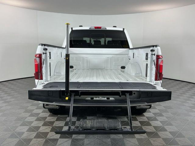 FORD F-150 PLATINUM - 8