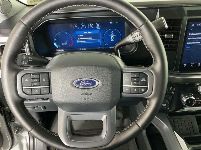 2025 FORD F-450 LARIAT 缩略图 19