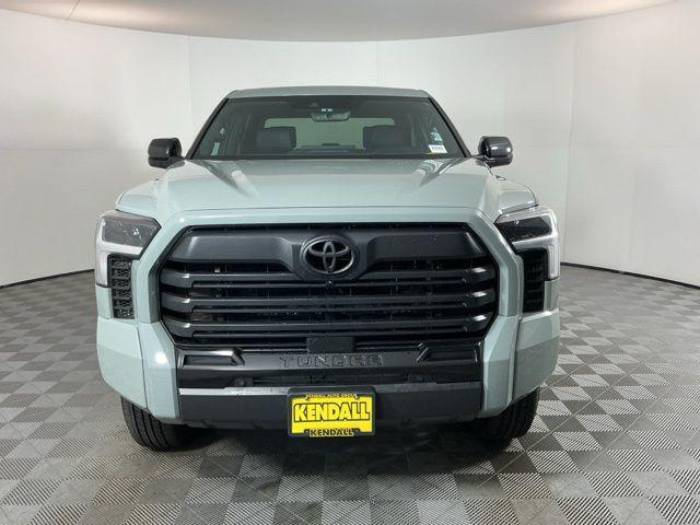 TOYOTA TUNDRA - 2