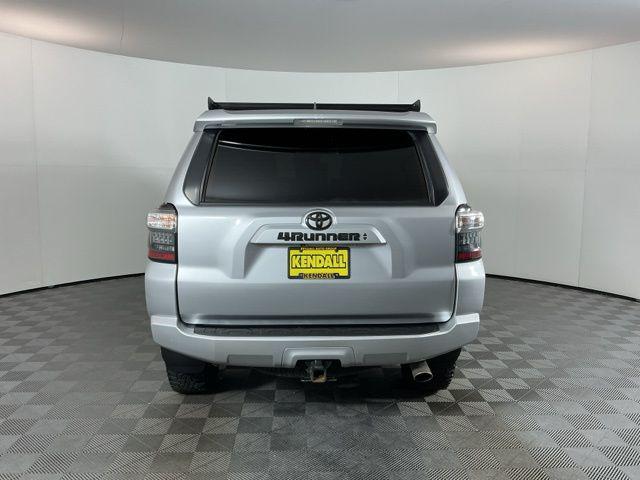 TOYOTA 4RUNNER - 6