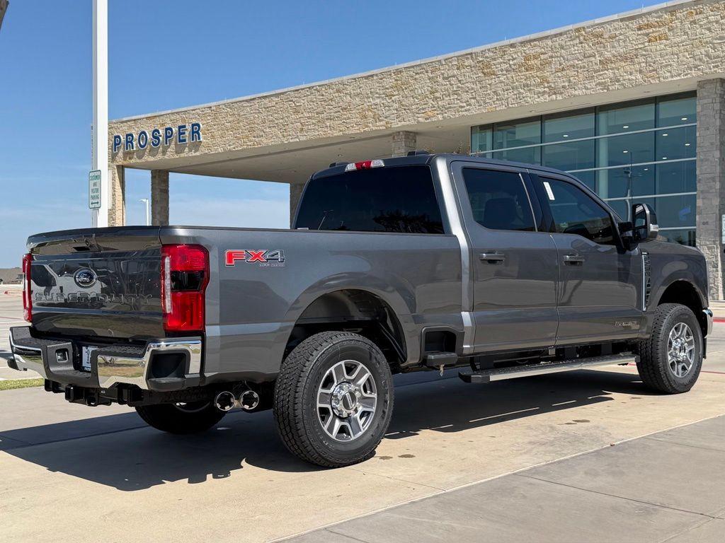 2026 FORD F-250 LARIAT thumbnail 19
