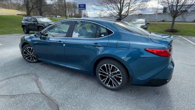 TOYOTA CAMRY - 6