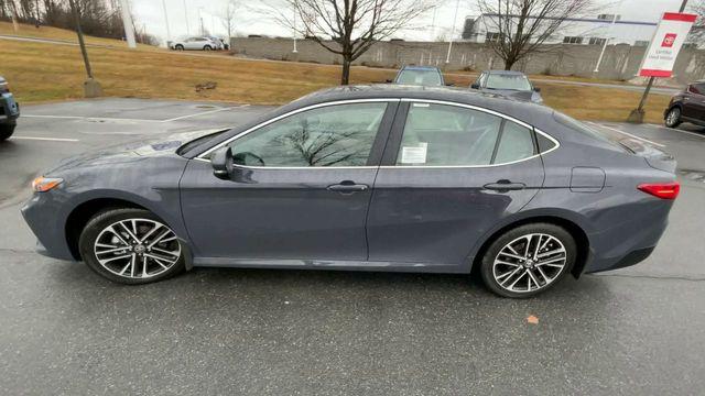 TOYOTA CAMRY - 5