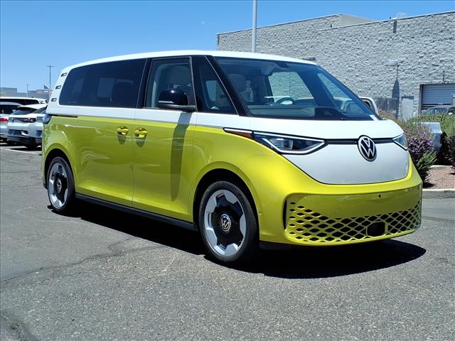 New 2025 Volkswagen ID. Buzz Pro S Plus 4Motion