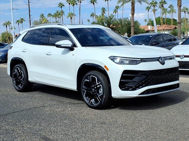 New 2026 Volkswagen Tiguan 2.0T SEL R-Line 4MOTION