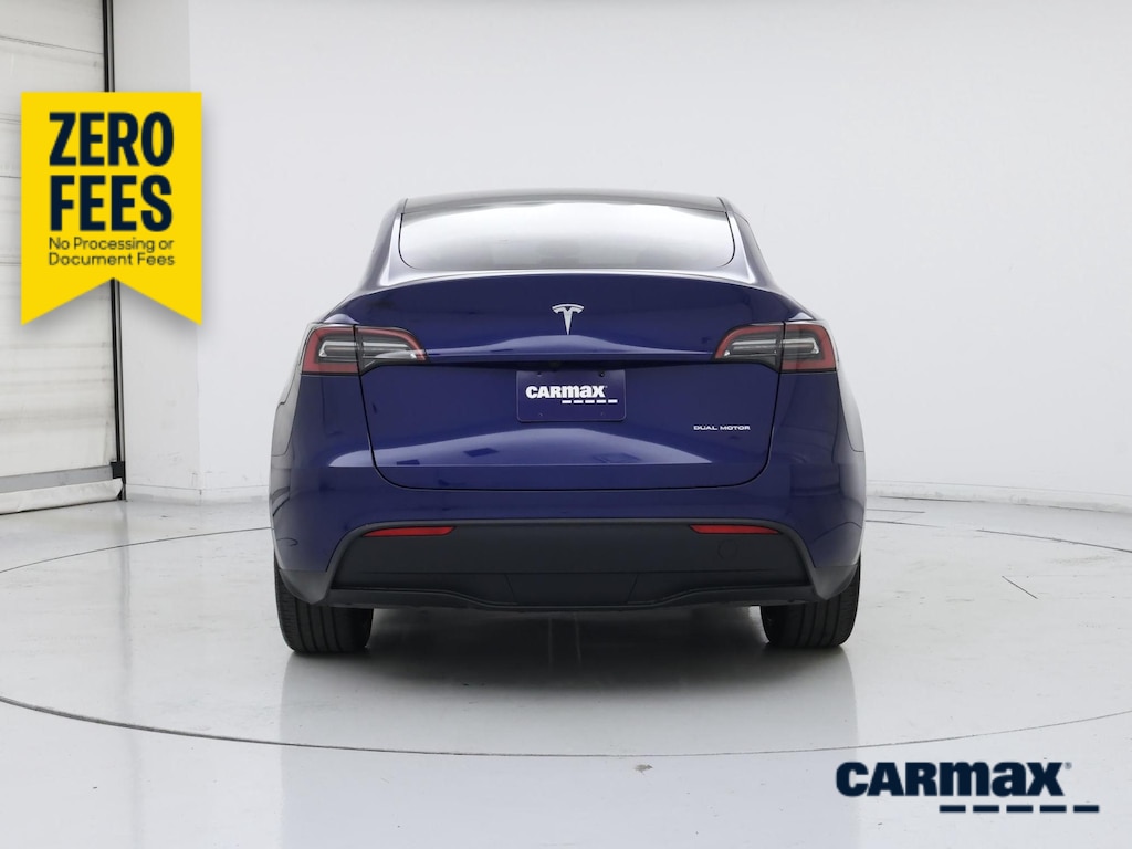 TESLA MODEL Y LONG RANGE - 7