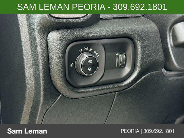 صورة 10 لـ 2026 RAM 3500 TRADESMAN