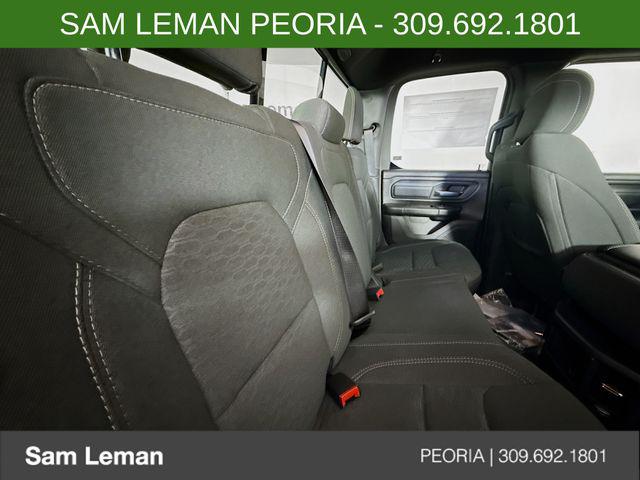 صورة مصغرة 24 لـ 2026 RAM 1500 EXPRESS