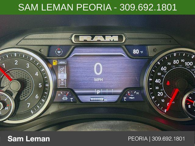 2026 RAM 1500 WARLOCK CREW CAB 4X4 5'7' BOX — миниатюра 12