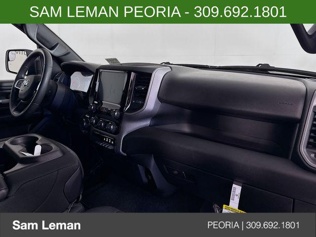2026 RAM 1500 WARLOCK CREW CAB 4X4 5'7' BOX — миниатюра 26