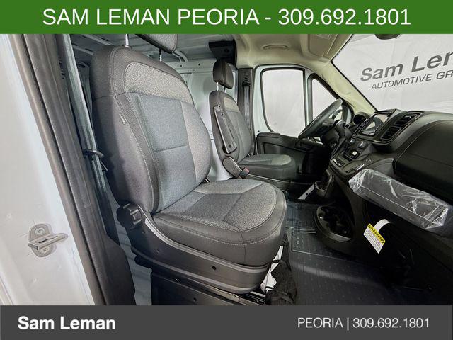 صورة مصغرة 25 لـ 2026 RAM PROMASTER 1500 LOW ROOF