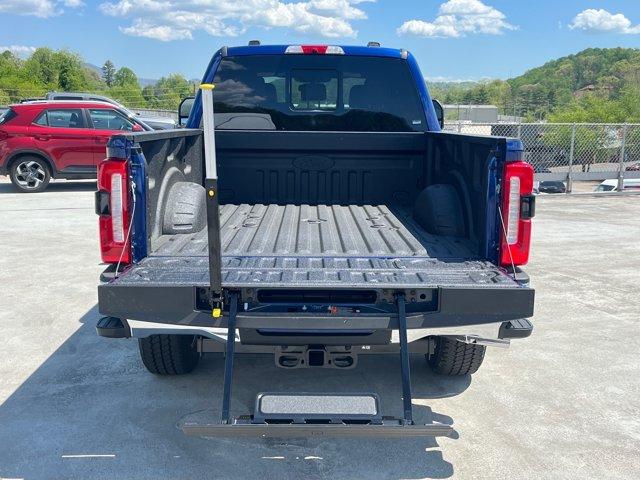 2026 FORD F-250 LARIAT — фото 4