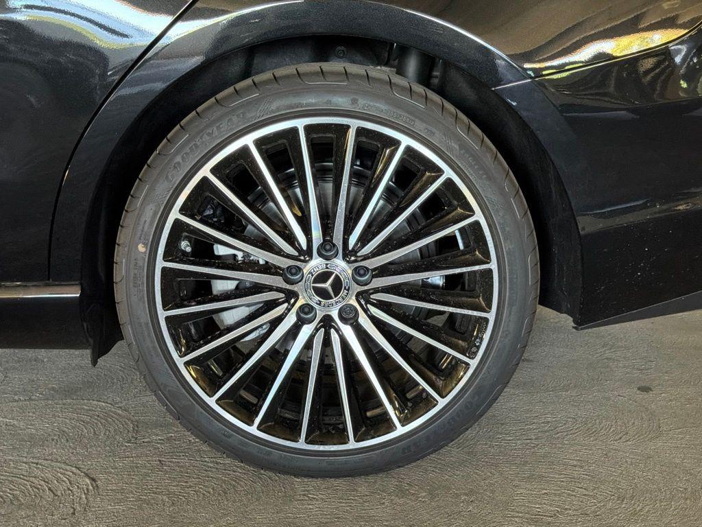 2026 Mercedes-BENZ C-CLASS 缩略图 18