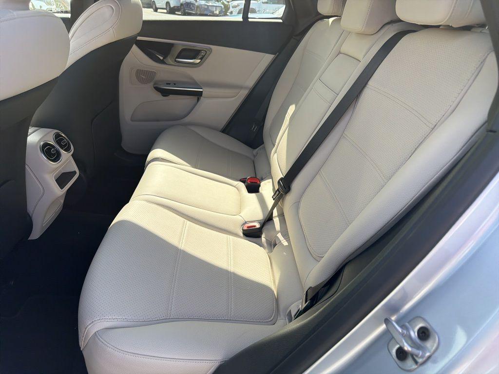 MERCEDES-BENZ GLC-CLASS - 9
