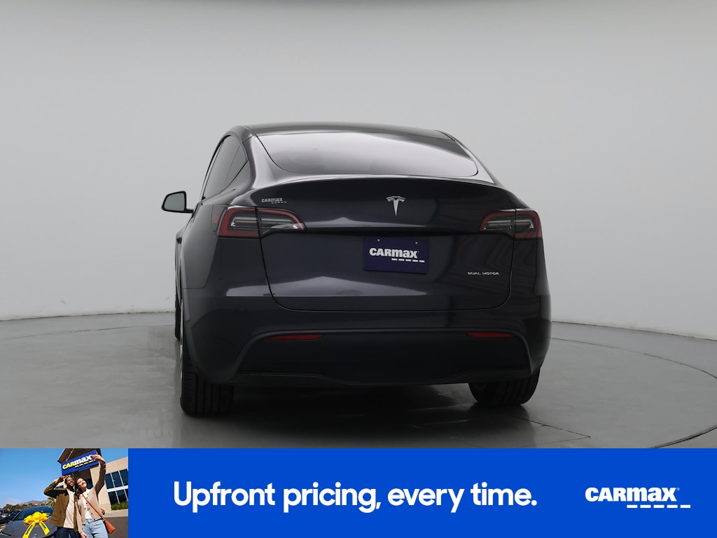 TESLA MODEL Y LONG RANGE - 7