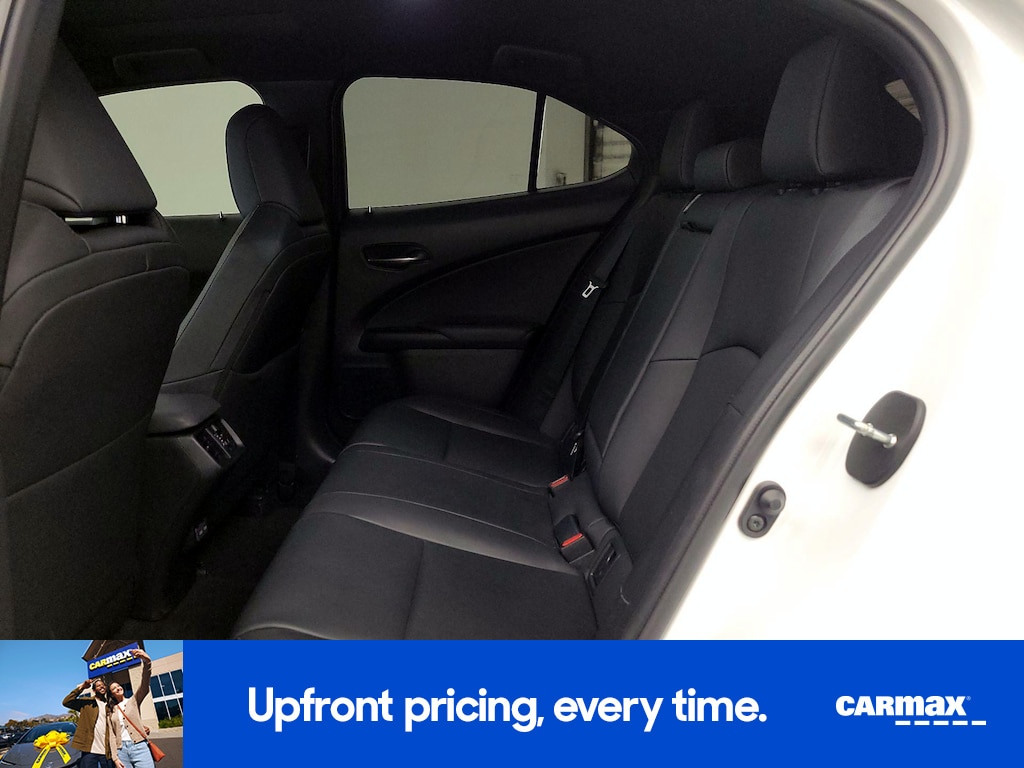 صورة مصغرة 23 لـ 2024 Lexus UX 250H