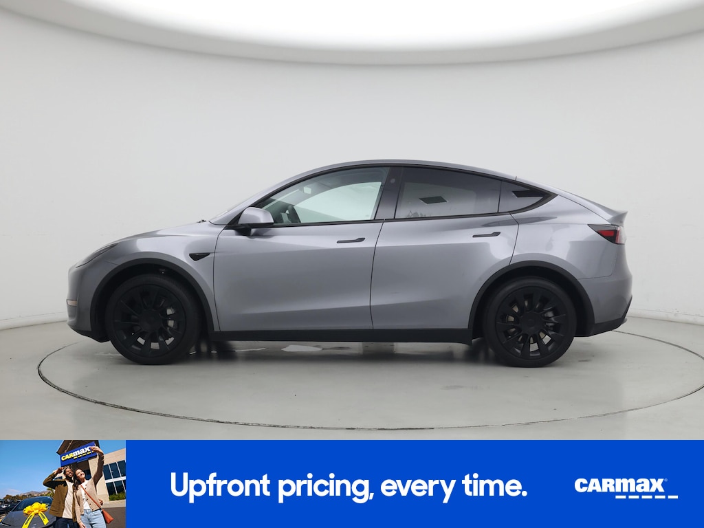 TESLA MODEL Y LONG RANGE - 3