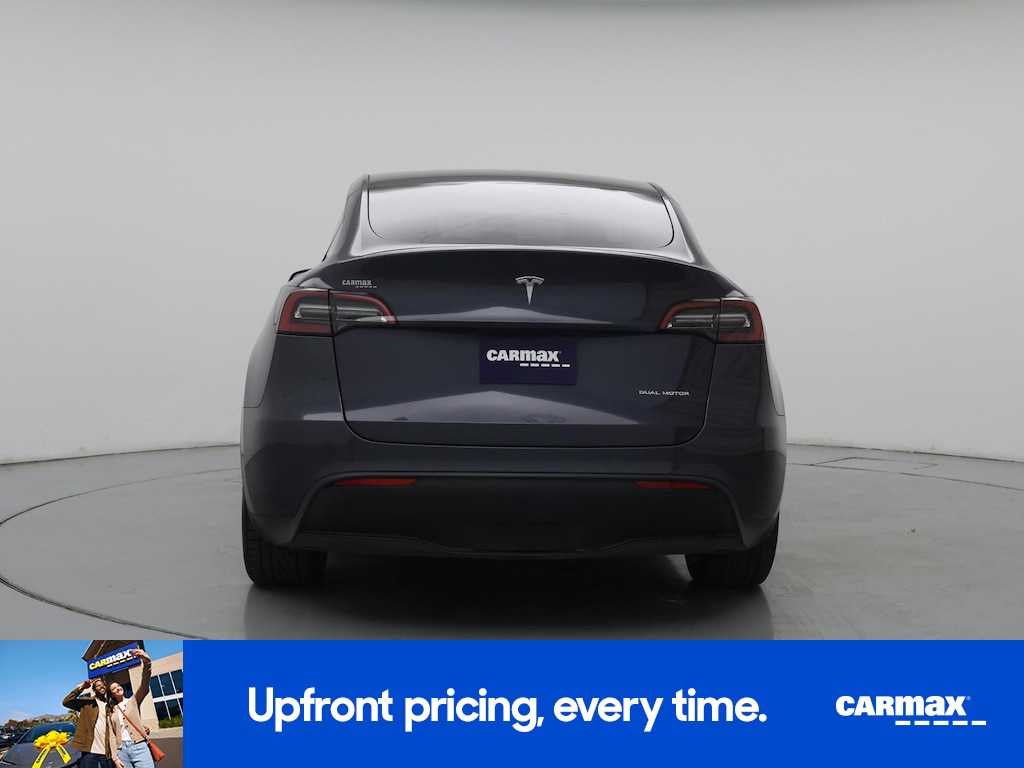 TESLA MODEL Y LONG RANGE - 7