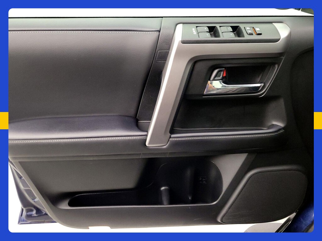صورة 15 لـ 2020 Toyota 4RUNNER SR5 PREMIUM