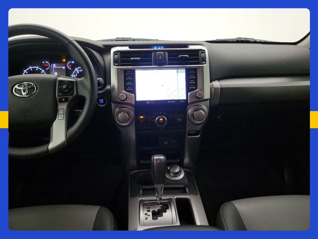 صورة 11 لـ 2020 Toyota 4RUNNER SR5 PREMIUM