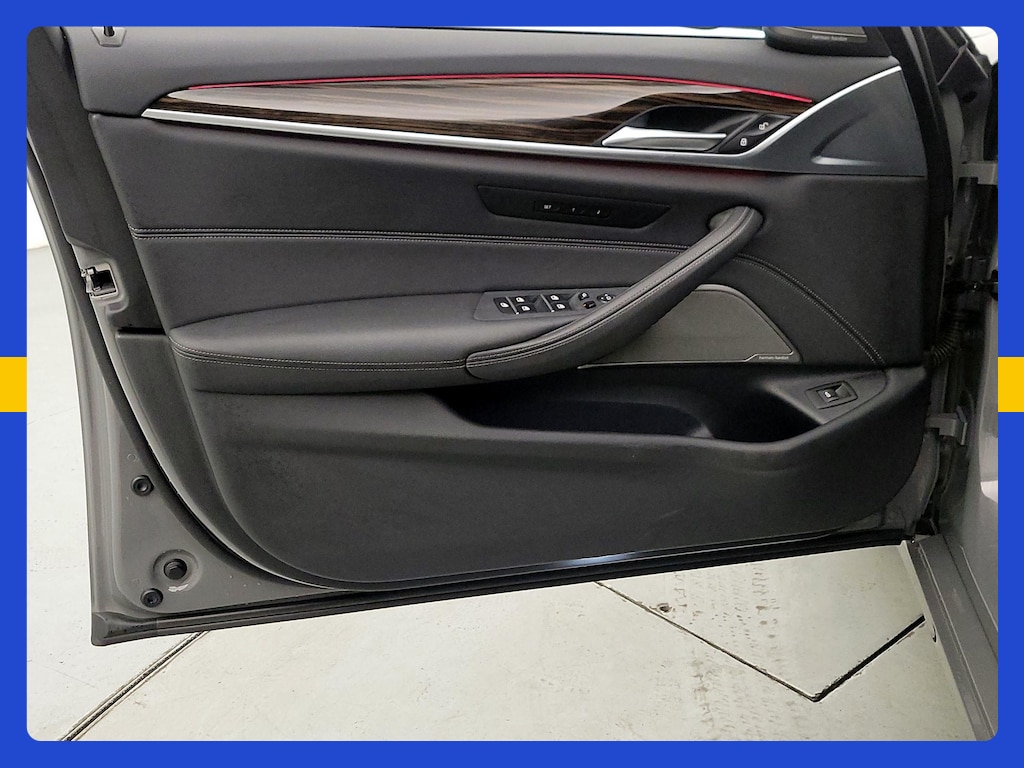 2021 BMW 530 I 缩略图 15