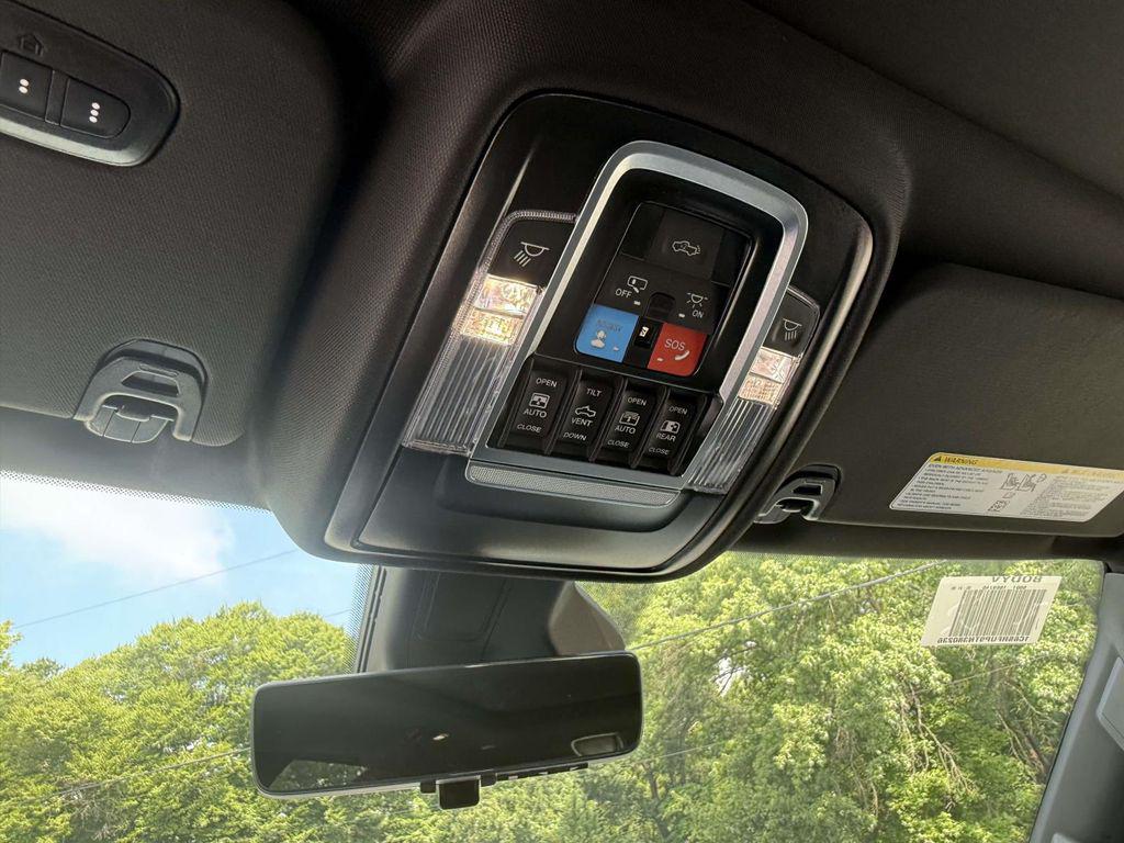 2026 RAM 1500 RHO CREW CAB 4X4 5'7' BOX — миниатюра 18