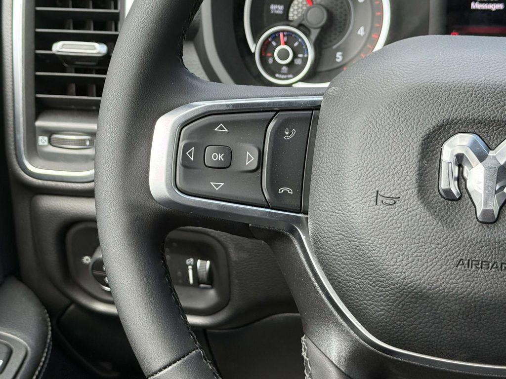 2026 RAM 2500 BIG HORN CREW CAB 4X4 6'4' BOX — миниатюра 19