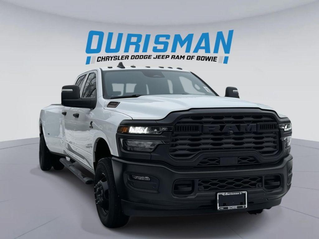 New 2026 RAM 3500 Tradesman Crew Cab 4x4 8' Box
