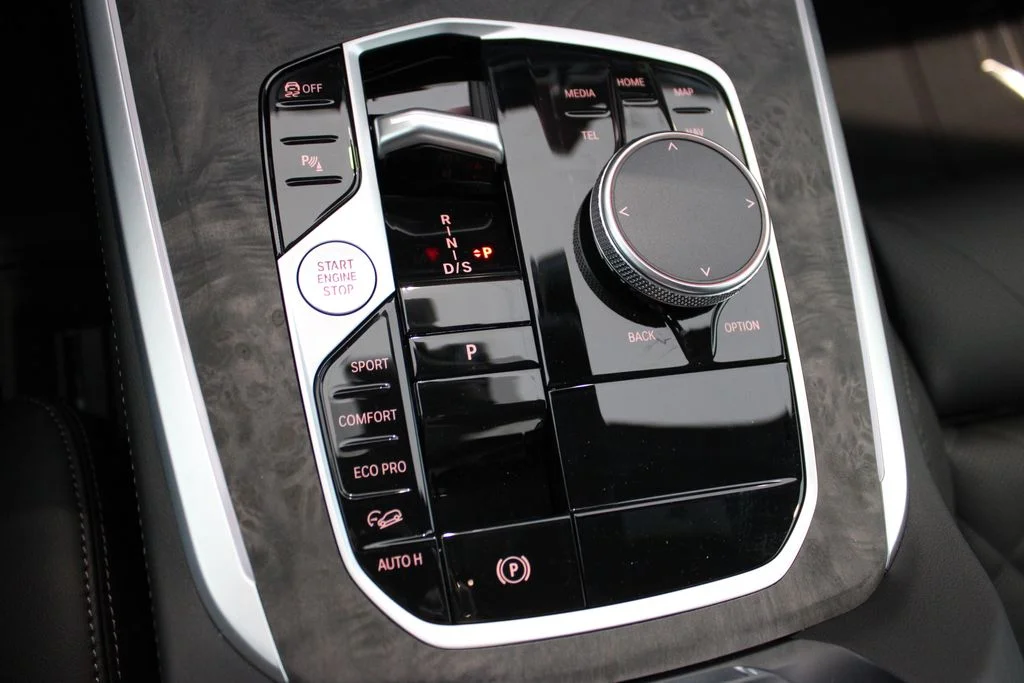 صورة مصغرة 15 لـ 2026 BMW X5 XDRIVE40I