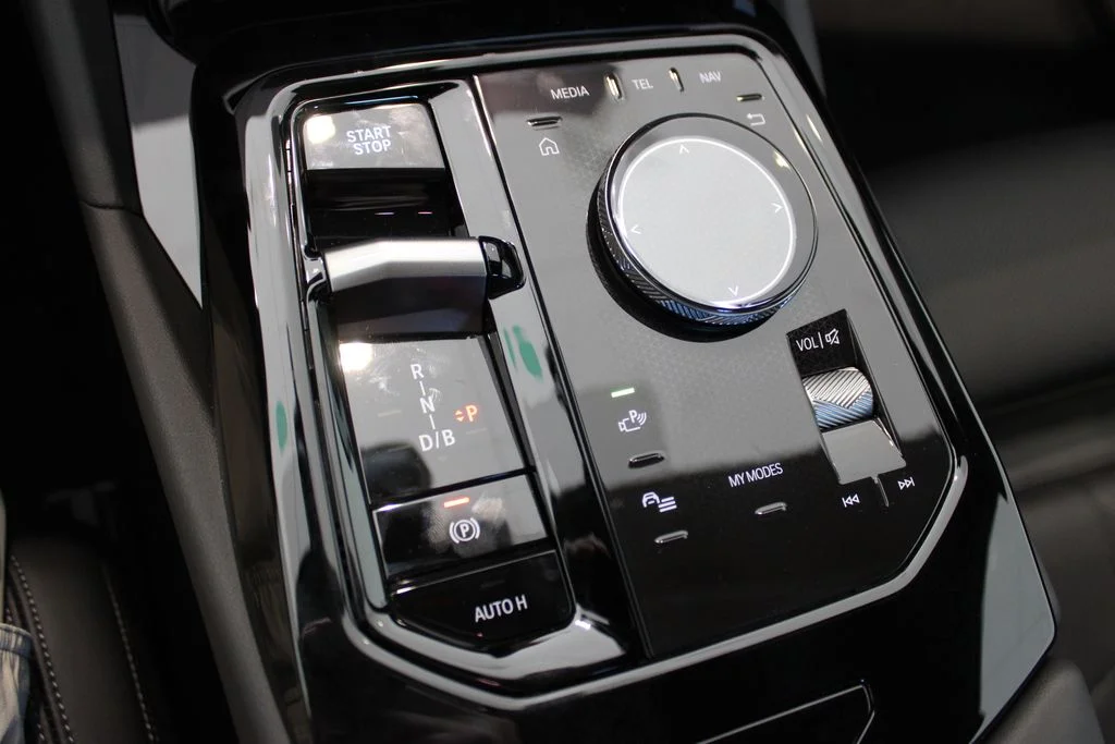 2027 BMW I5 XDRIVE40 — миниатюра 15