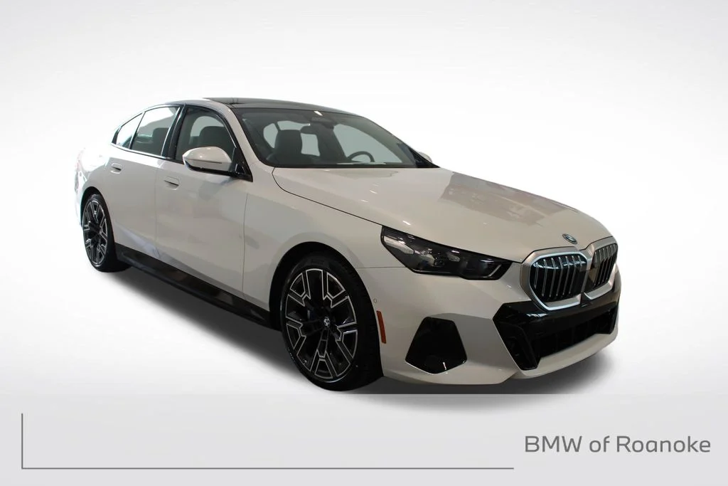 New 2026 BMW 550e 550e xDrive