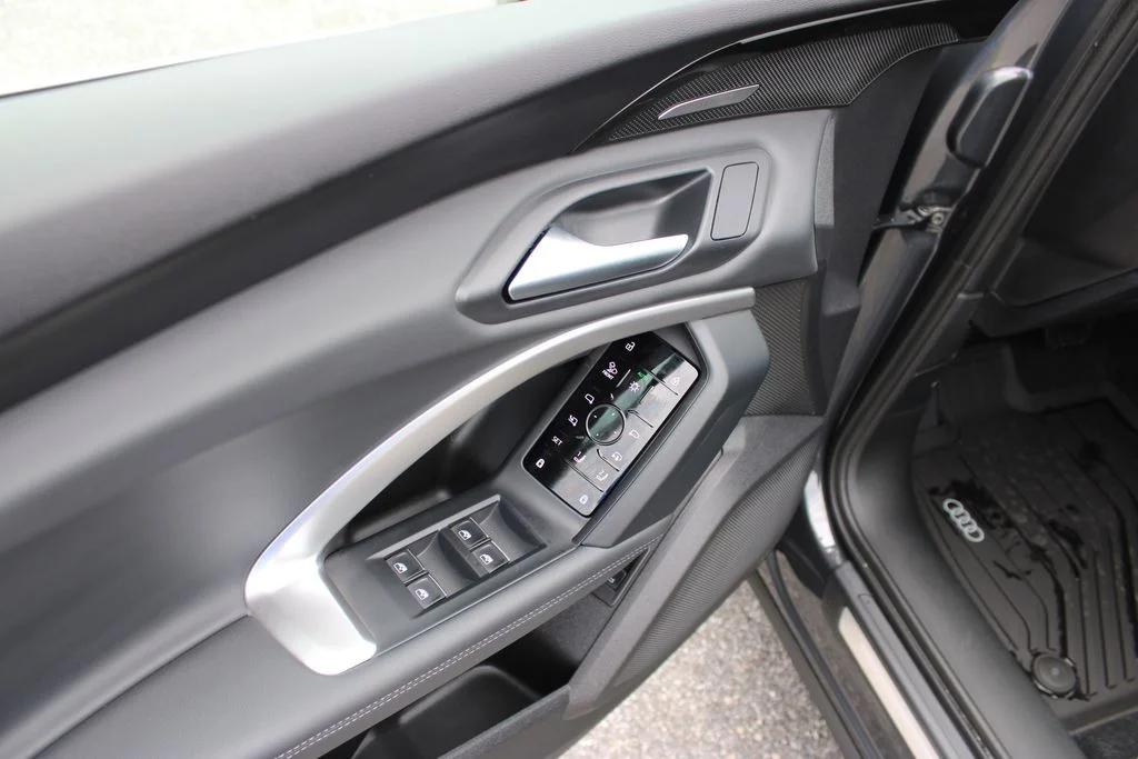 صورة مصغرة 27 لـ 2025 AUDI Q5 2.0T PREMIUM PLUS