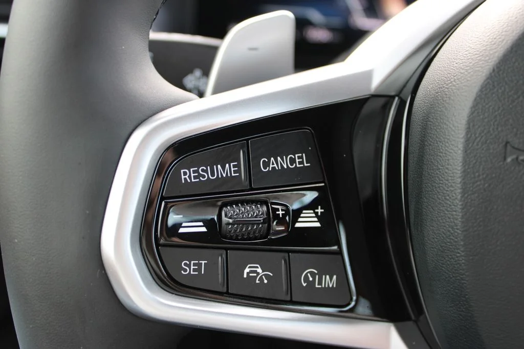 صورة مصغرة 29 لـ 2026 BMW 330 330I XDRIVE