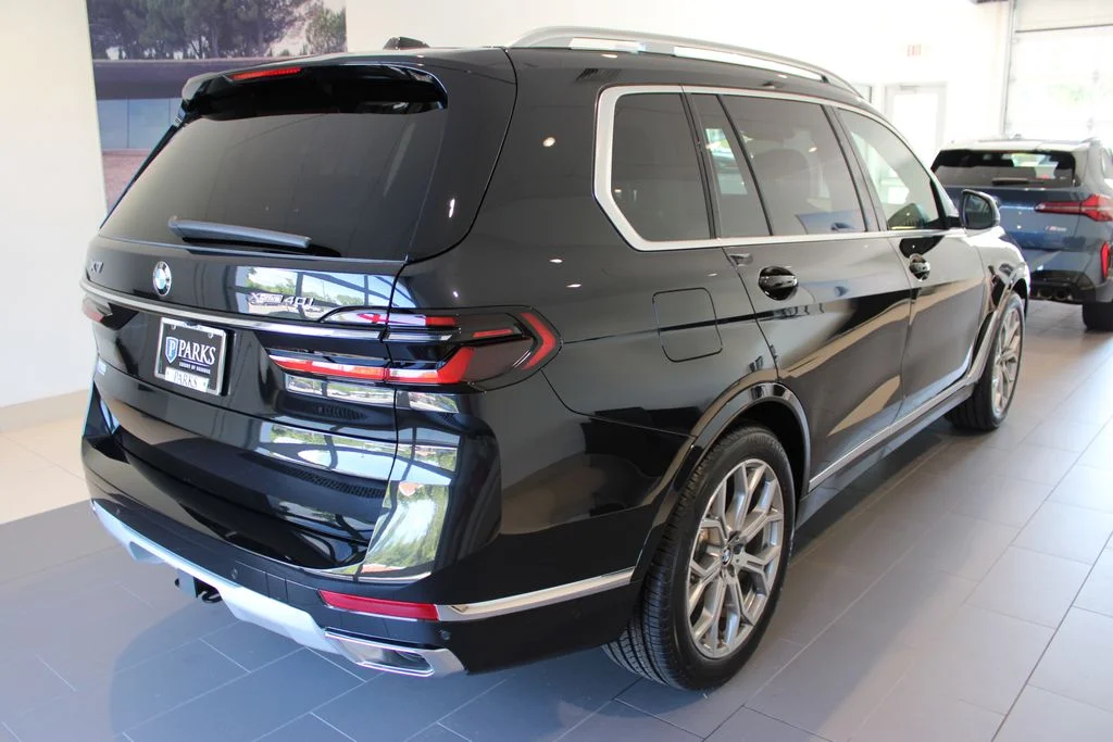 صورة مصغرة 17 لـ 2027 BMW X7 XDRIVE40I
