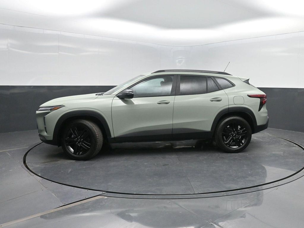 New 2026 Chevrolet Trax FWD ACTIV
