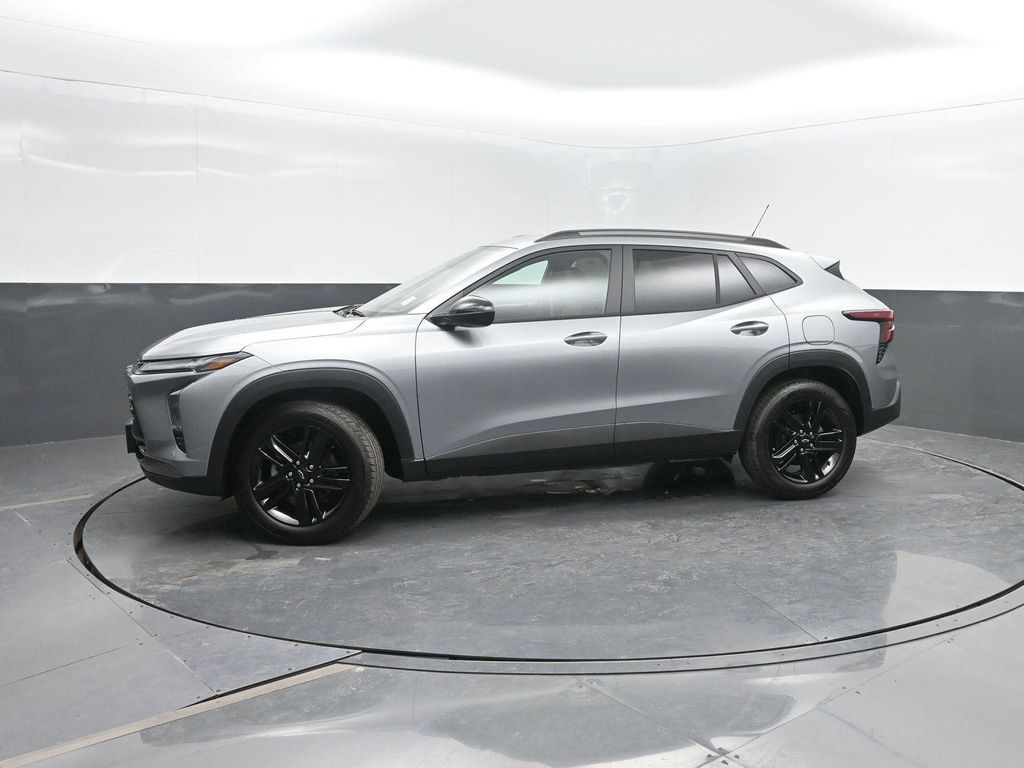 New 2026 Chevrolet Trax FWD ACTIV