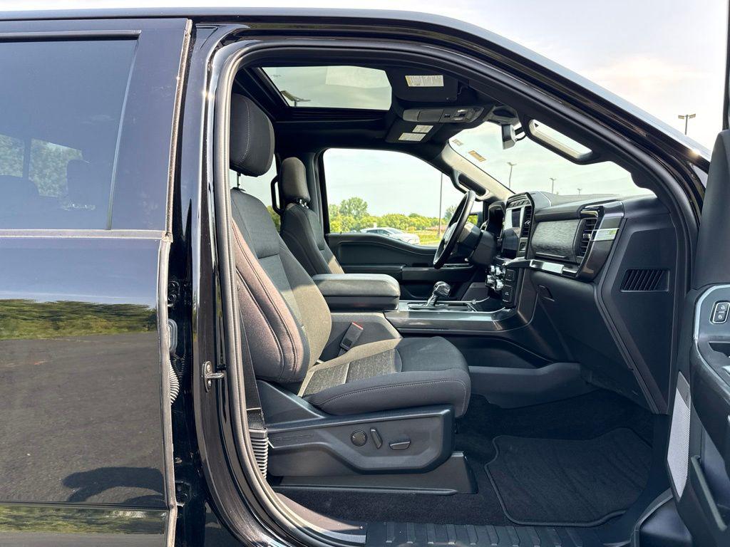 صورة مصغرة 11 لـ 2023 FORD F-150 XLT