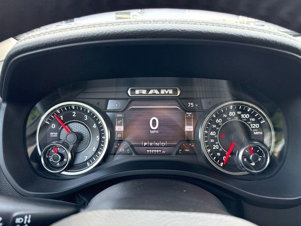 2022 RAM 1500 LARAMIE — миниатюра 35