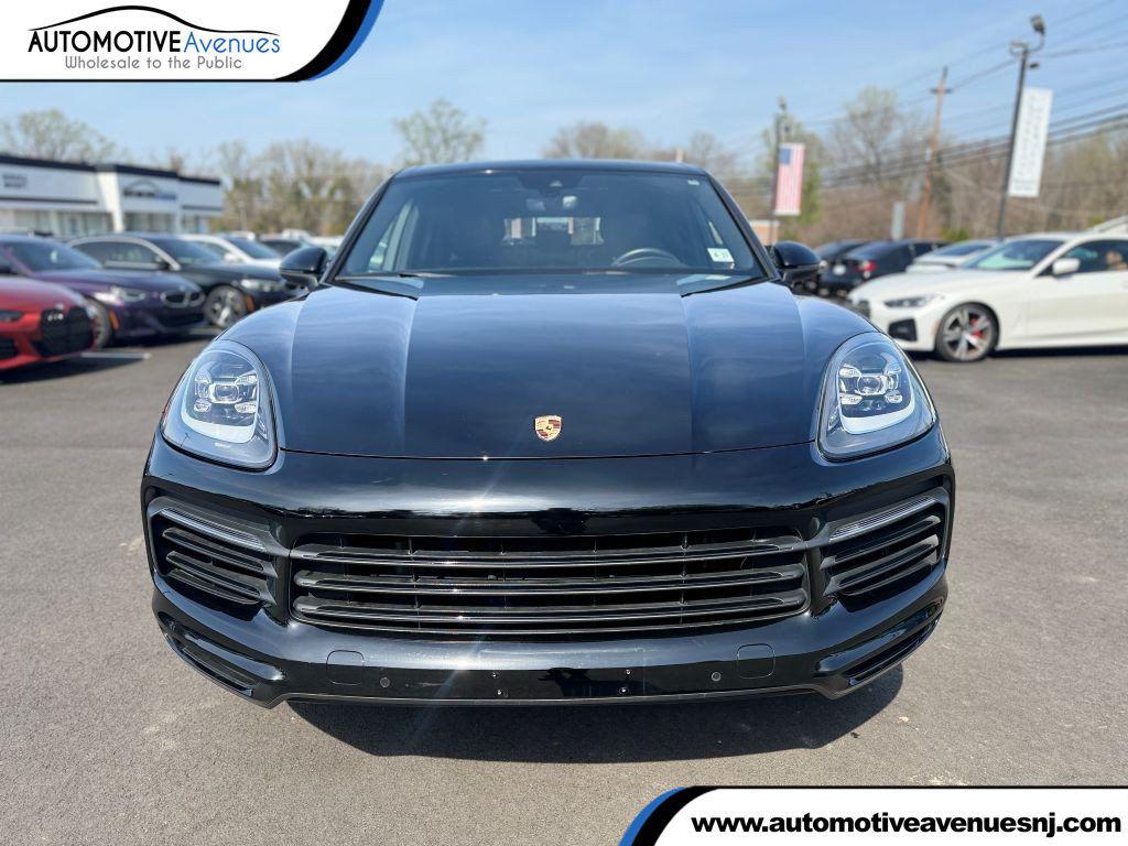 PORSCHE CAYENNE - 1