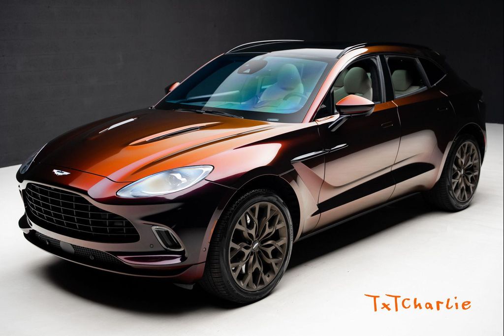 2023 Aston Martin DBX