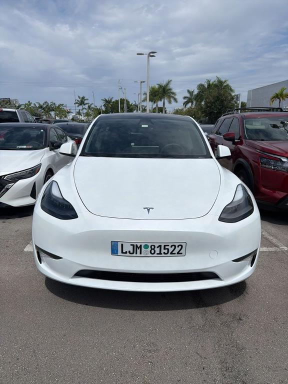 TESLA MODEL Y LONG RANGE - 1