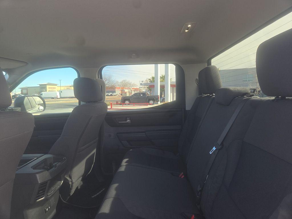 TOYOTA TUNDRA - 7