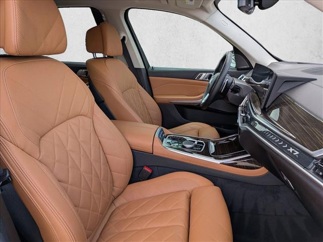 صورة مصغرة 23 لـ 2023 BMW X7 XDRIVE40I