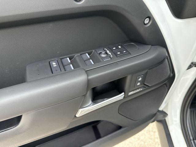 صورة مصغرة 12 لـ 2026 LAND Rover DEFENDER P400 X-DYNAMIC SE