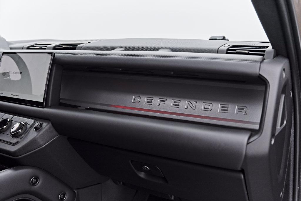 2025 LAND Rover DEFENDER P635 OCTA — миниатюра 49