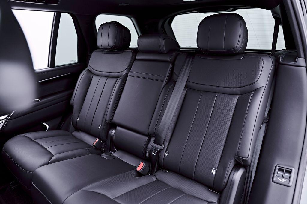 صورة مصغرة 49 لـ 2026 LAND Rover RANGE ROVER P530 SE 7 SEAT