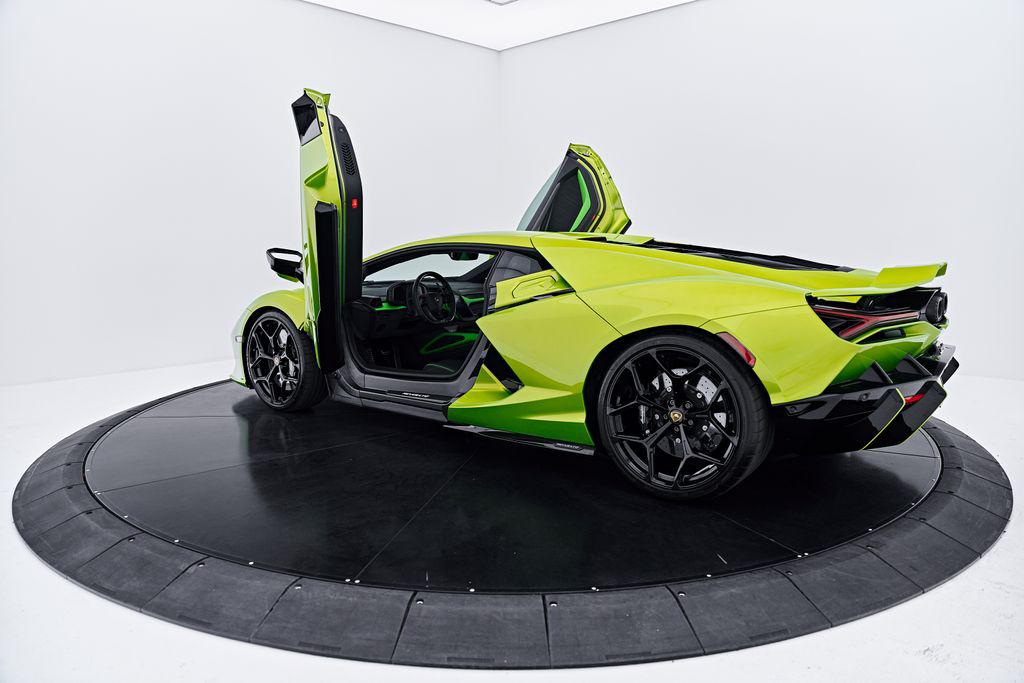 صورة مصغرة 29 لـ 2025 Lamborghini REVUELTO BASE