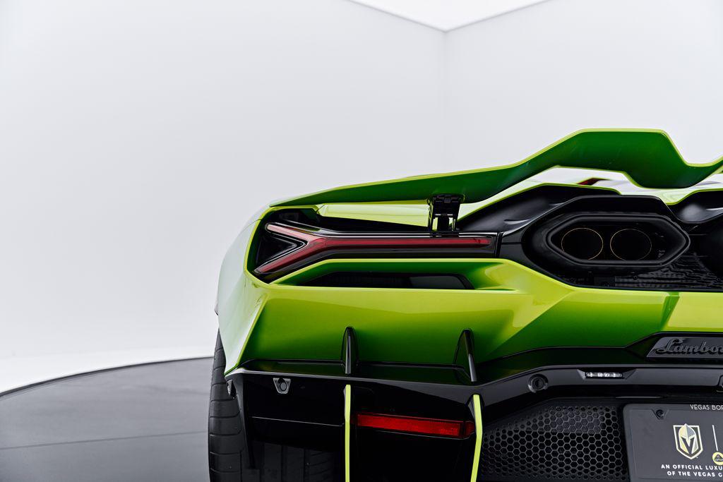 صورة مصغرة 47 لـ 2025 Lamborghini REVUELTO BASE